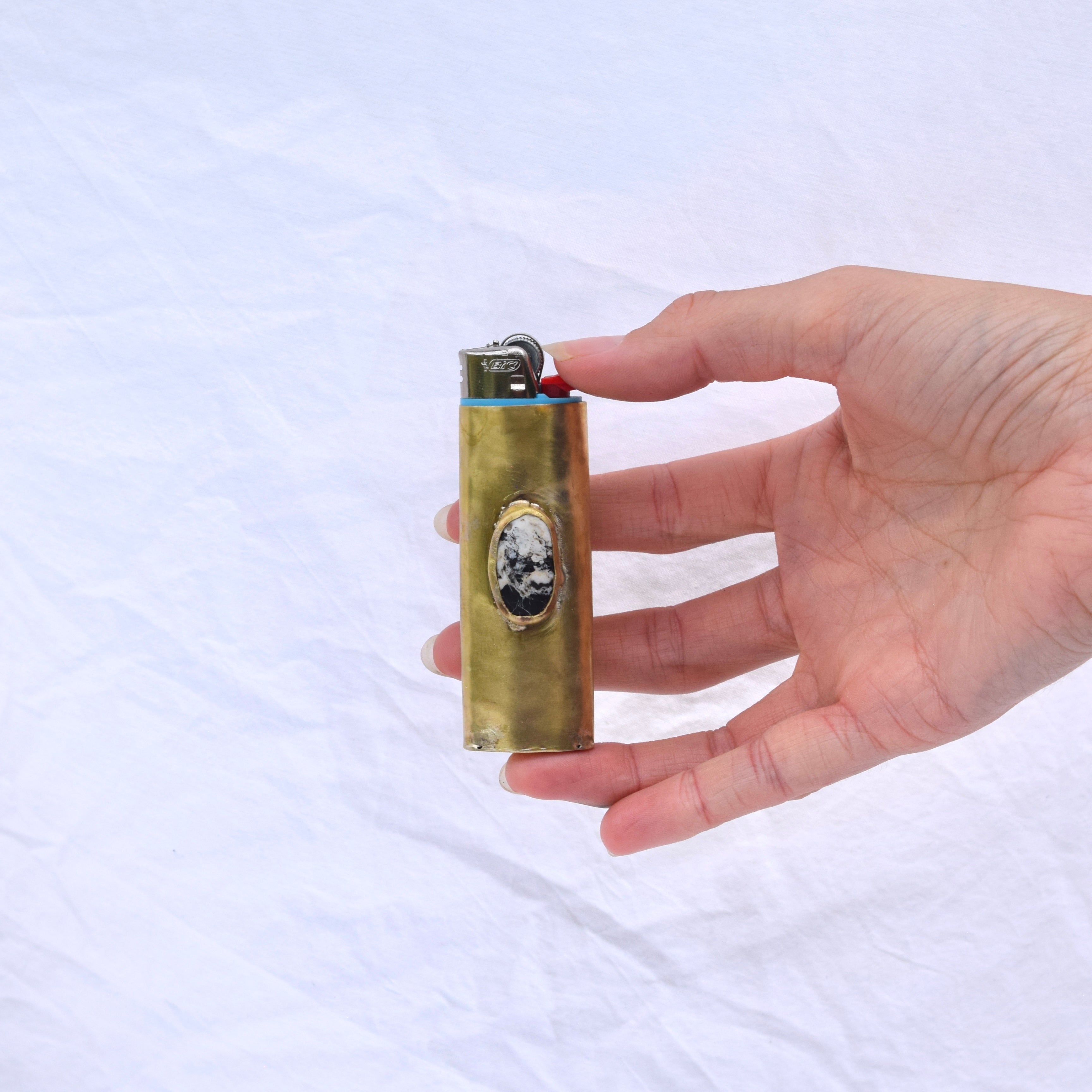 White Buffalo Bronze Lighter Case